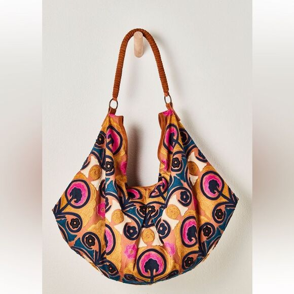 Free People Hypnotized Slouchy Tote- Jewel Tone NWOT - Picture 2 of 7
